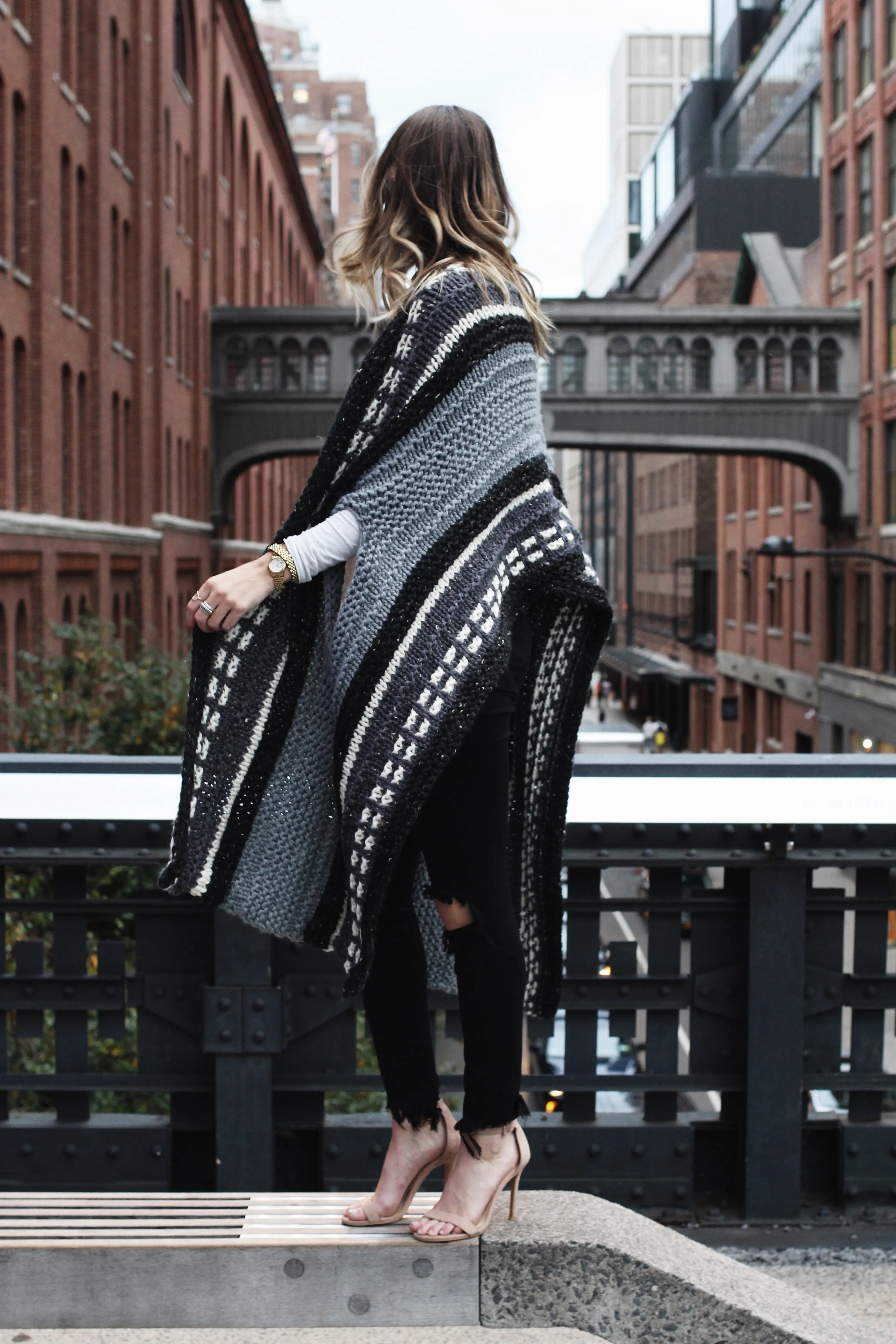 Alphabet City Cape Scarf (Knit)