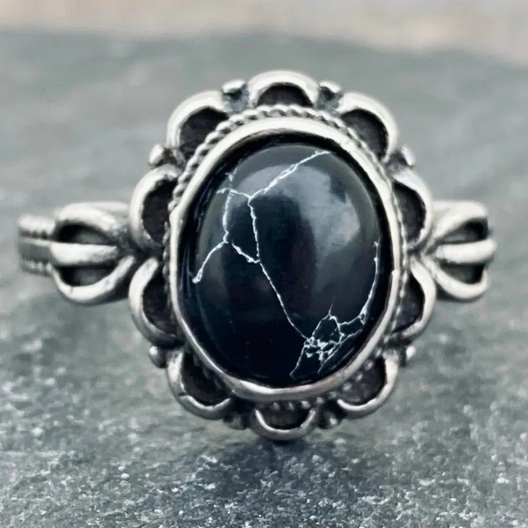 Antique Black Stone Ring - R234