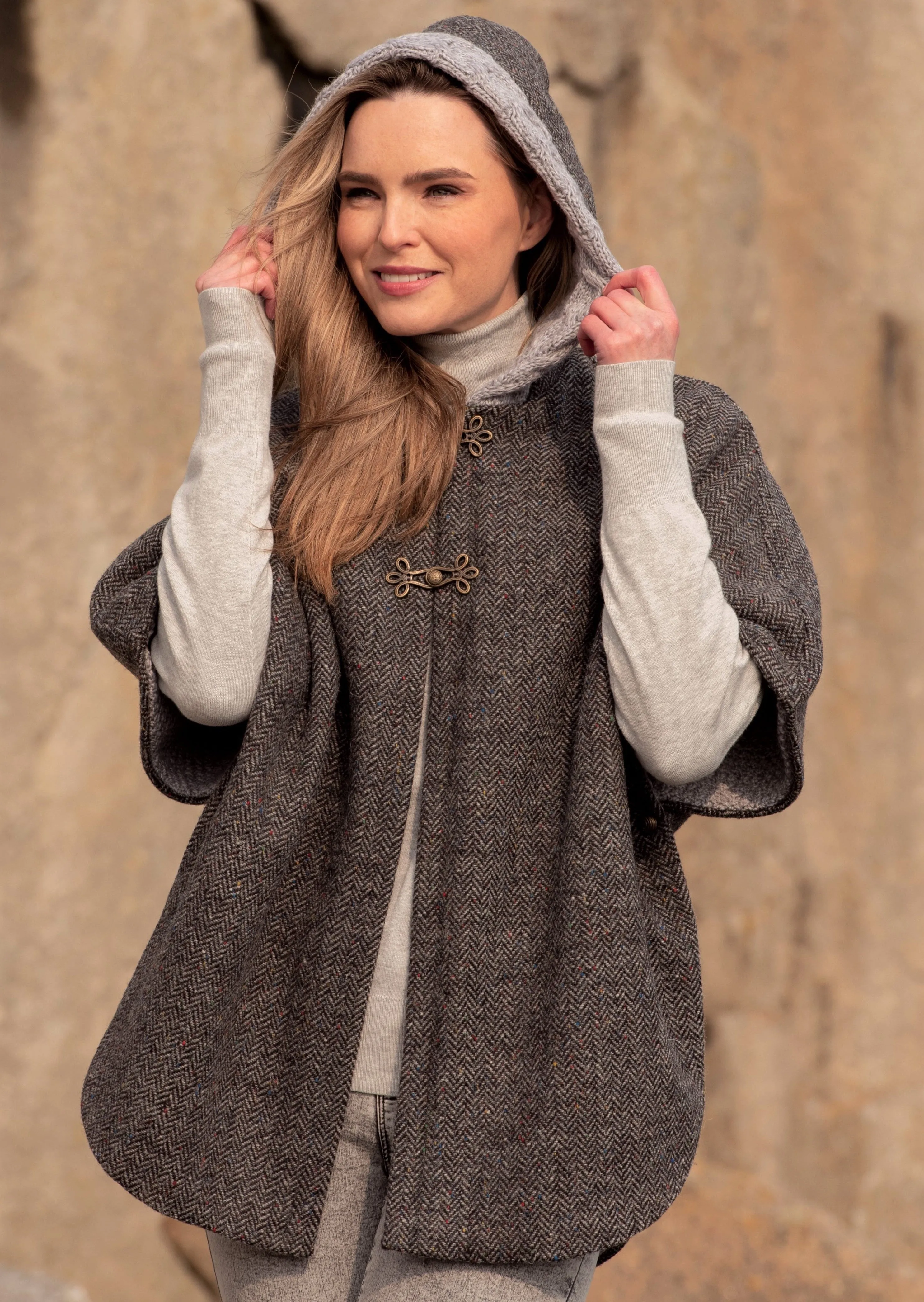 Aran Lined Hooded Tweed Cape | Charcoal