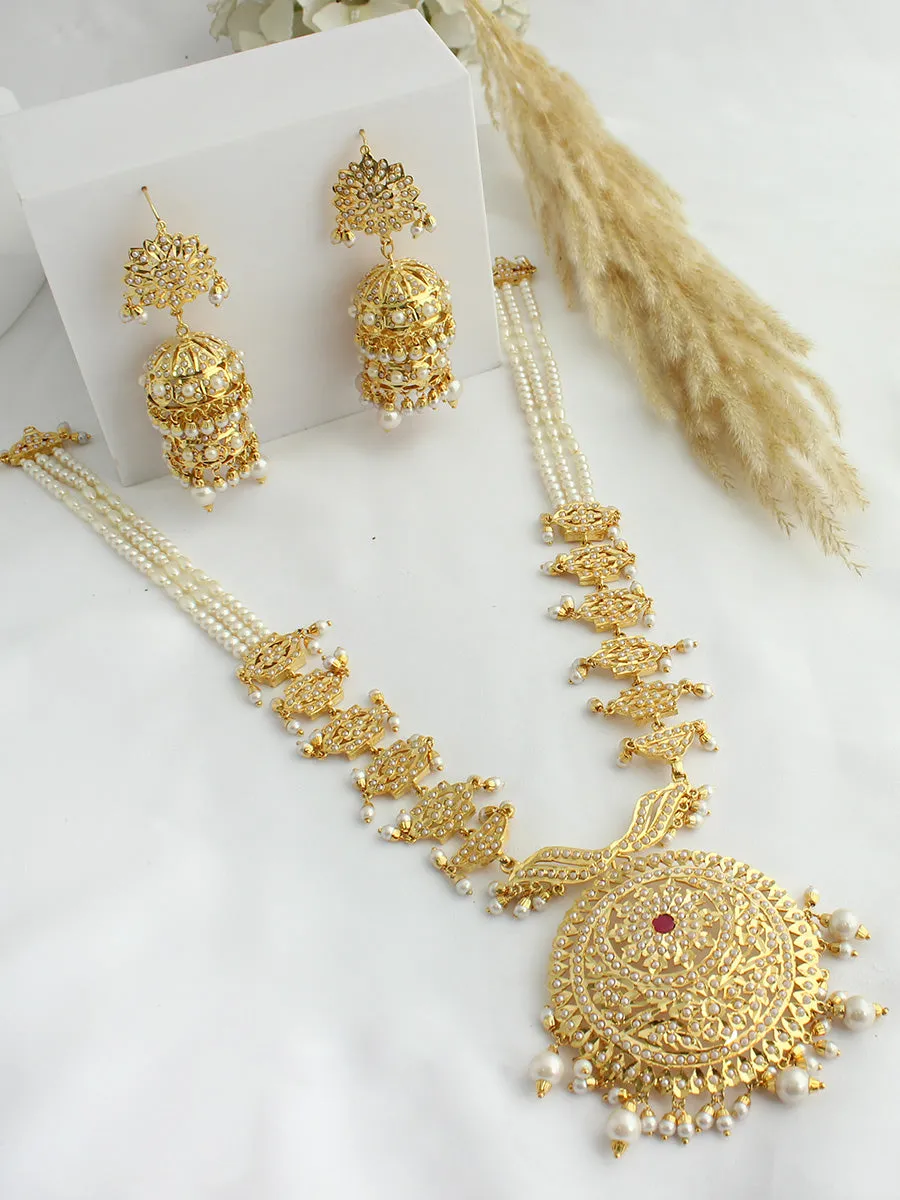 Hiba Necklace Set