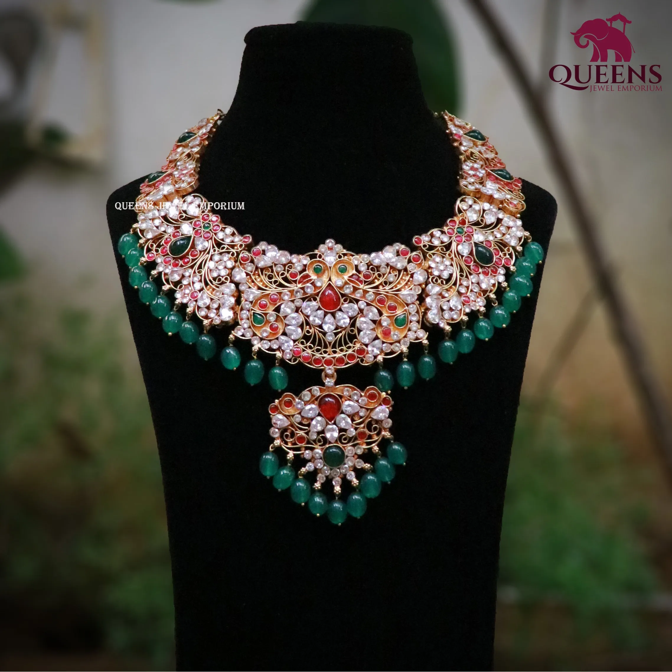 JOTHVIKA NECKLACE