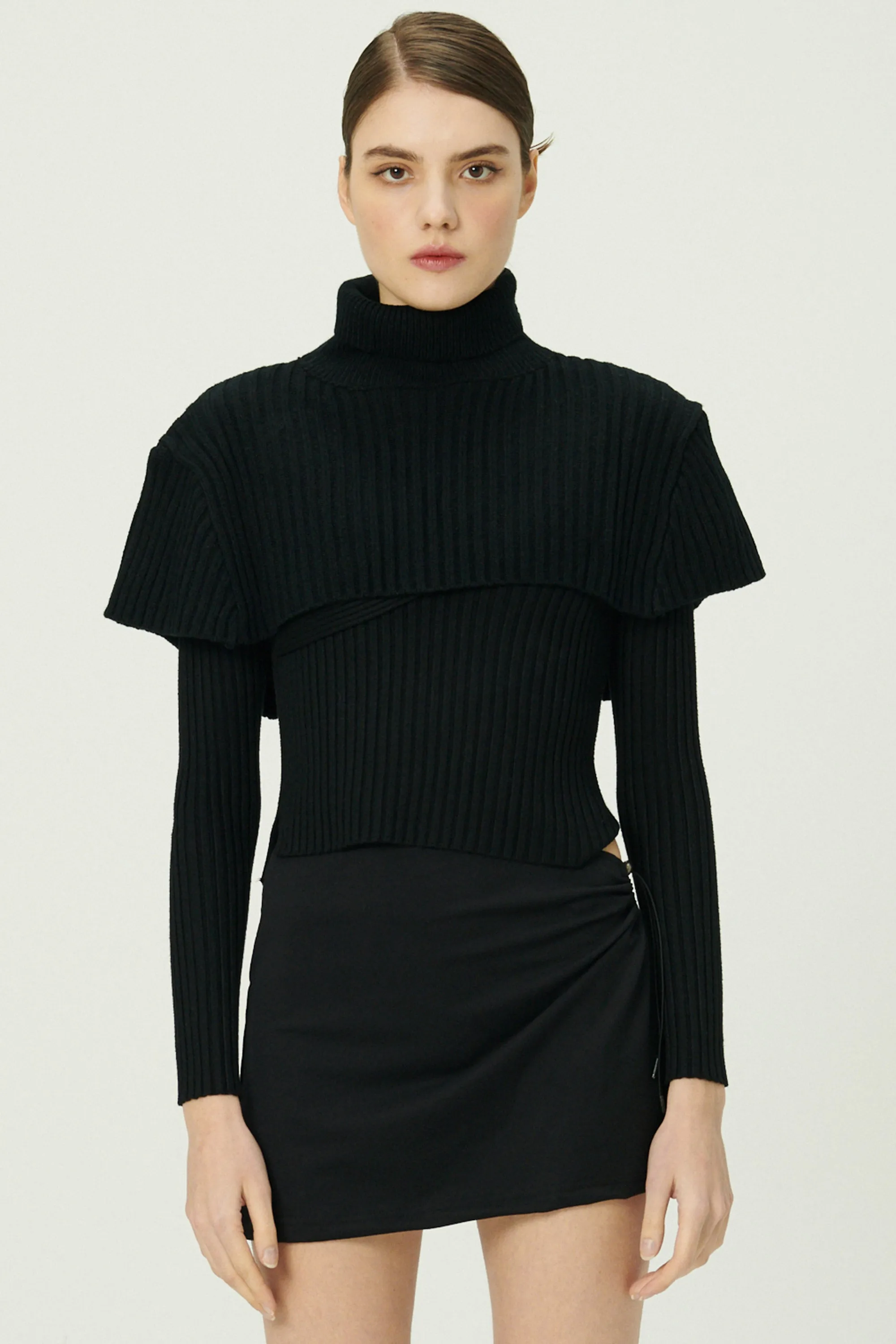 Marga Mockneck Sweater Cape