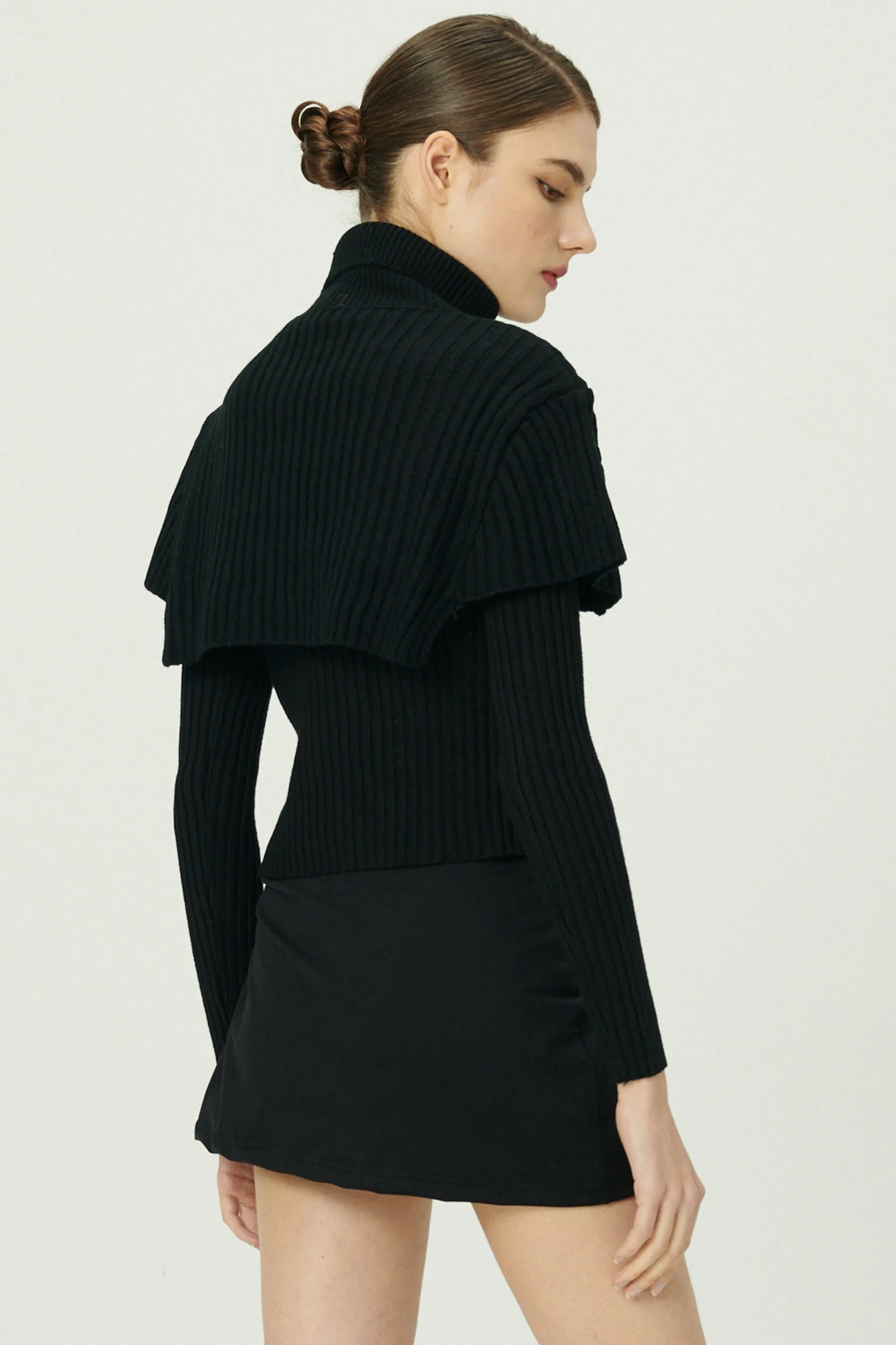 Marga Mockneck Sweater Cape