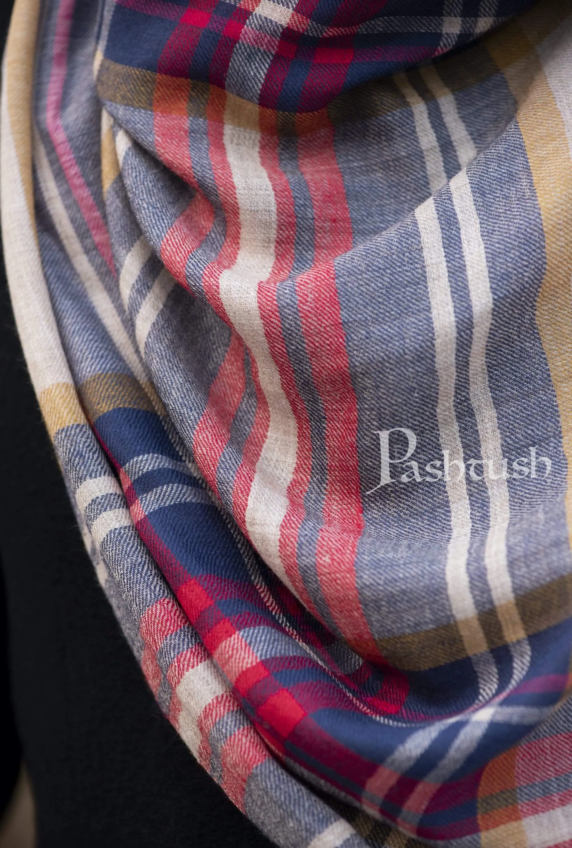 Pashtush Mens Cashmere Wool Checkered Scarf