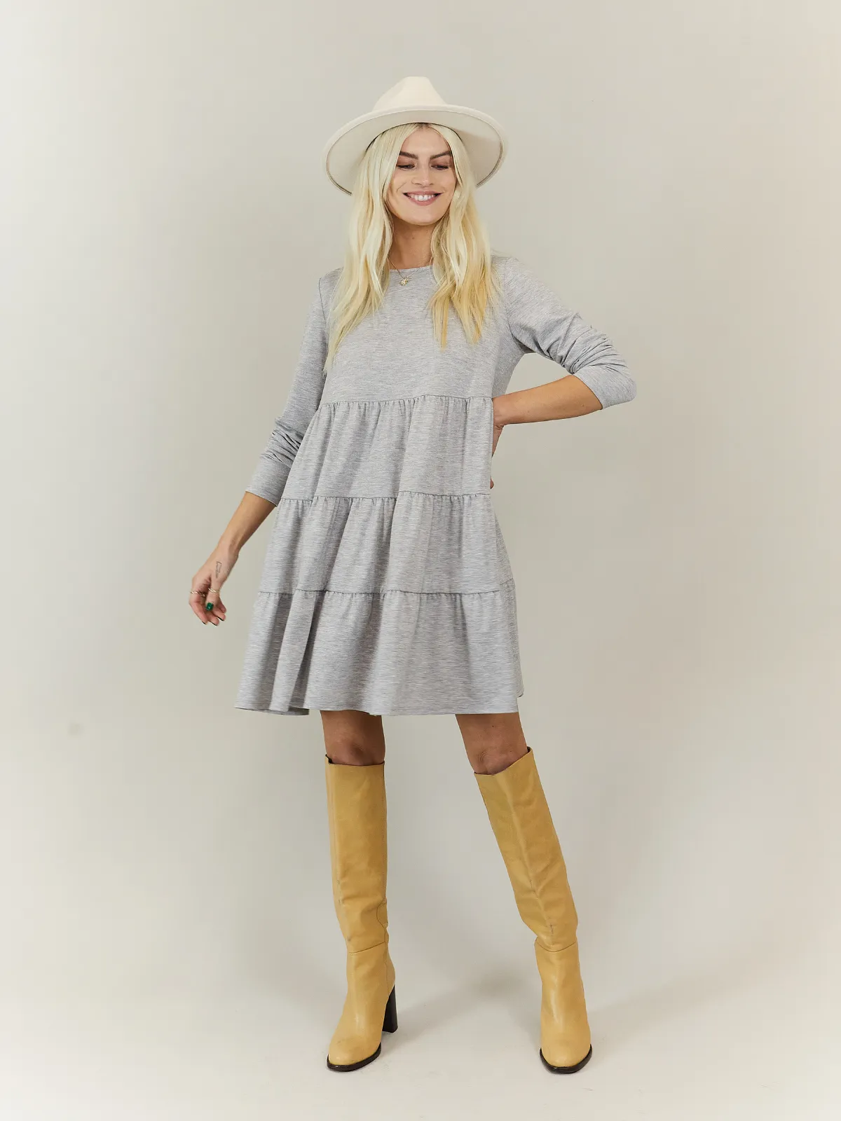 Stef Tiered Jersey Smock Dress / Grey