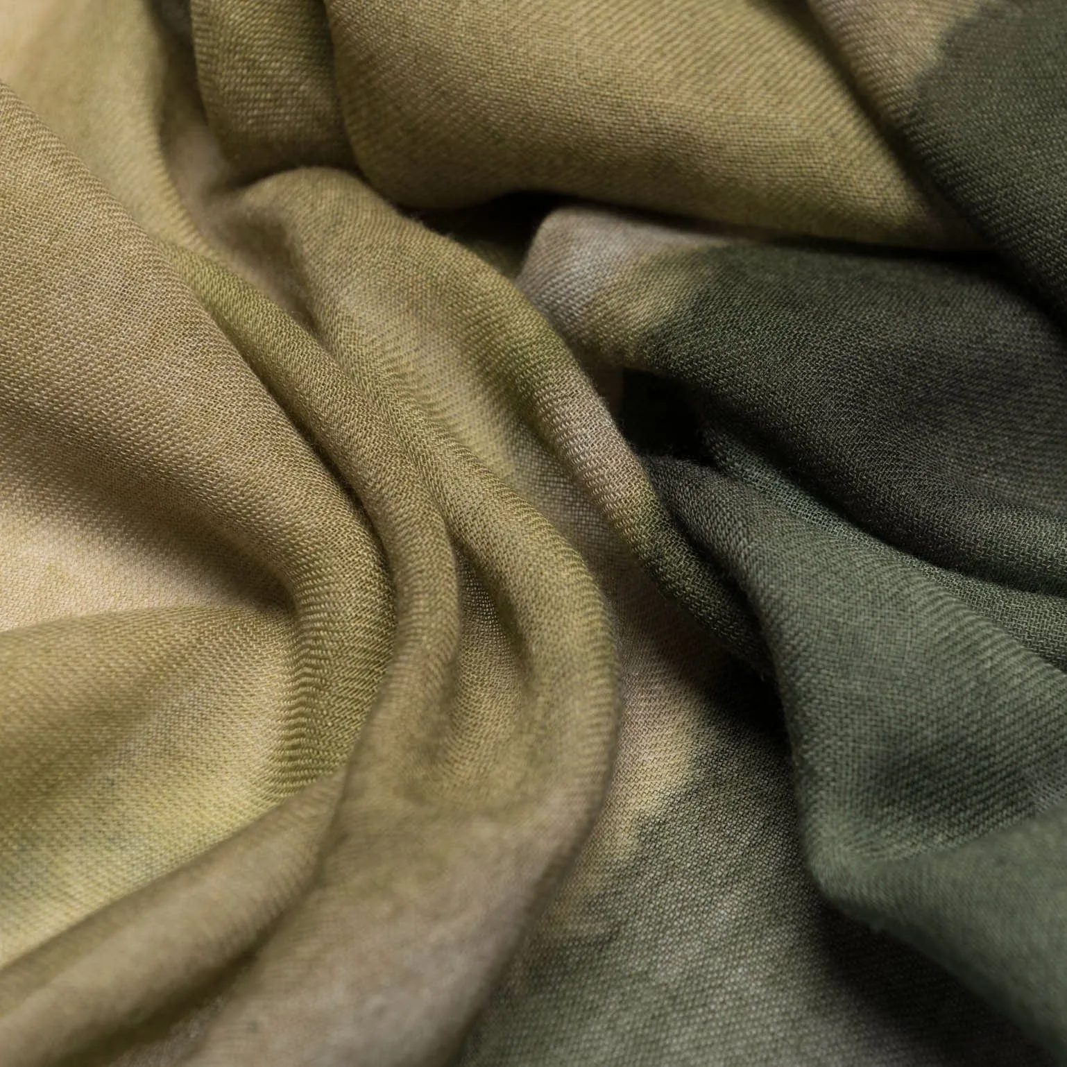 Vicenza - Wool & Silk Scarf - Olive Green