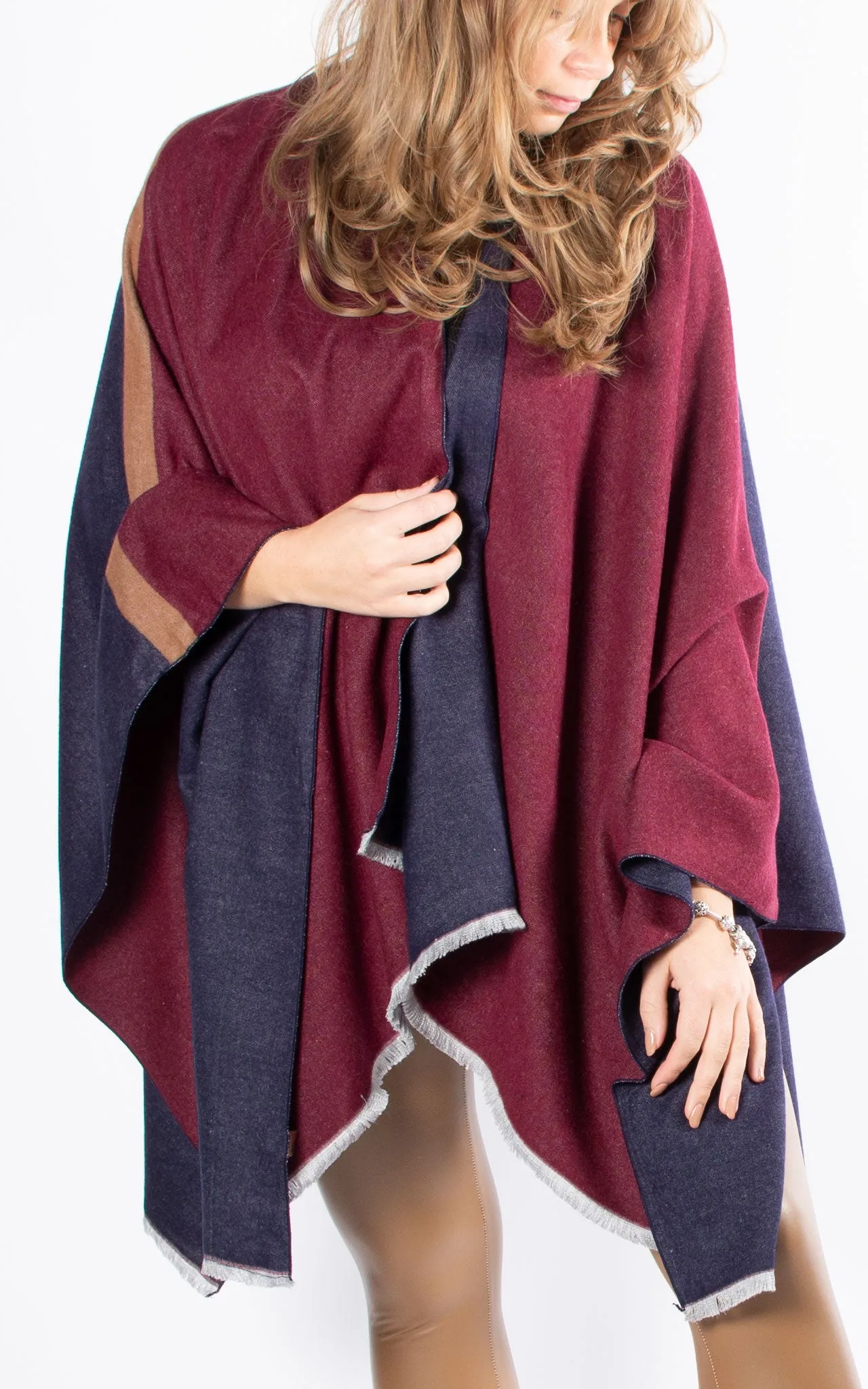 Wrap Cape | Mulberry